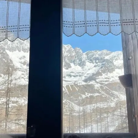 Апартаменти Monolocale Vista Cervino